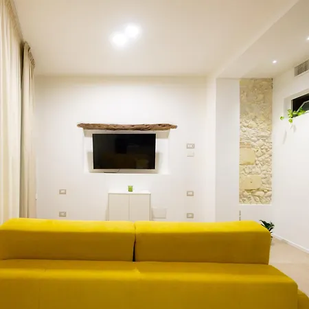 Guest house Il Sole In Pieno Centro Storico In *
